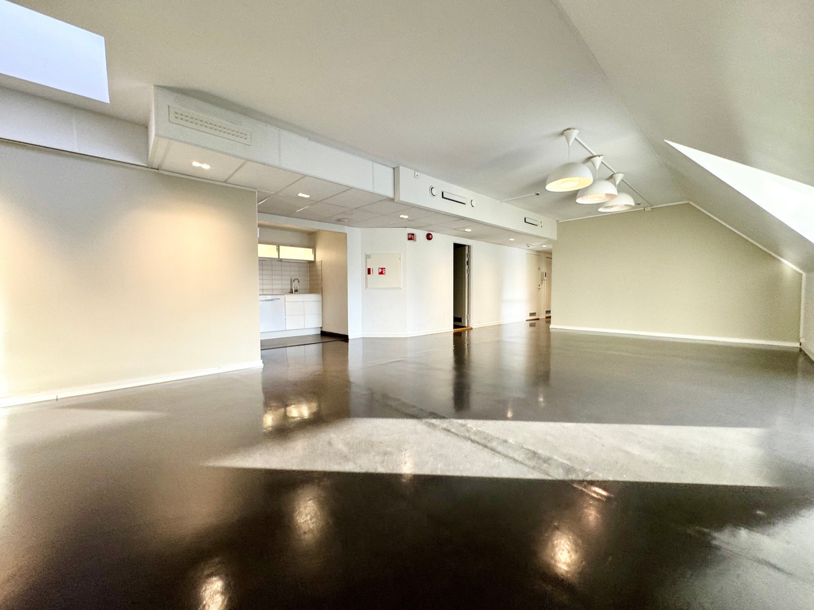 Lokaler i dag. Galleribilde