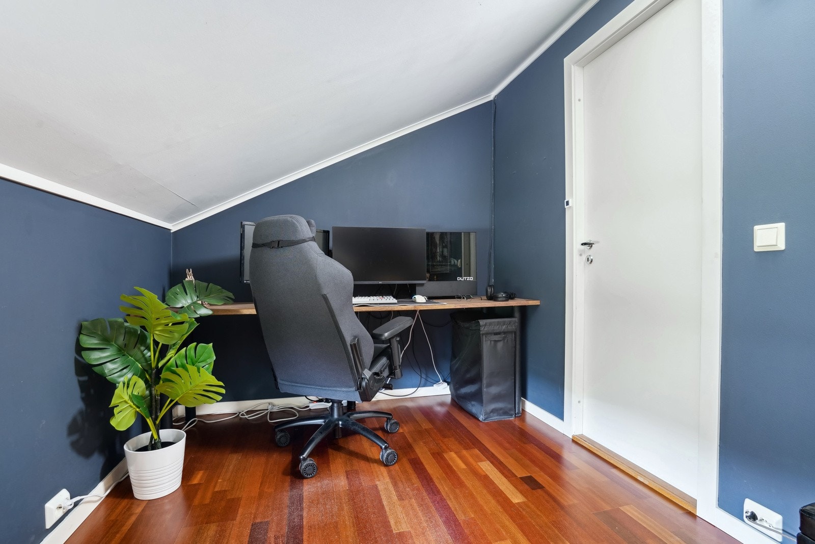 Bod innredet som soverom/kontor av selger. Ikke godkjent som soverom pdd. Galleribilde