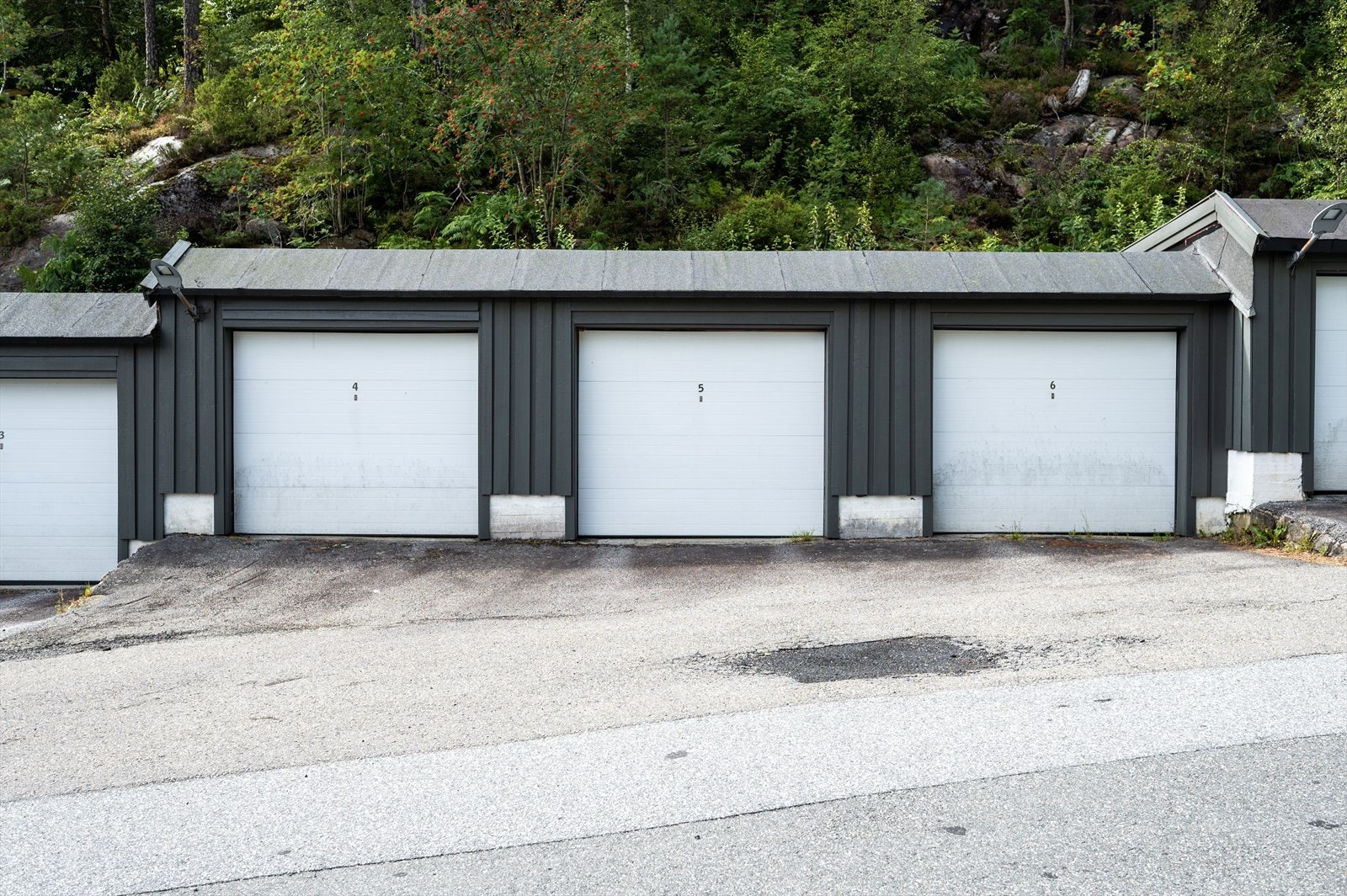 - Mulighet for kjøp av garasjeplass i rekke for kr 240 000,- - Galleribilde