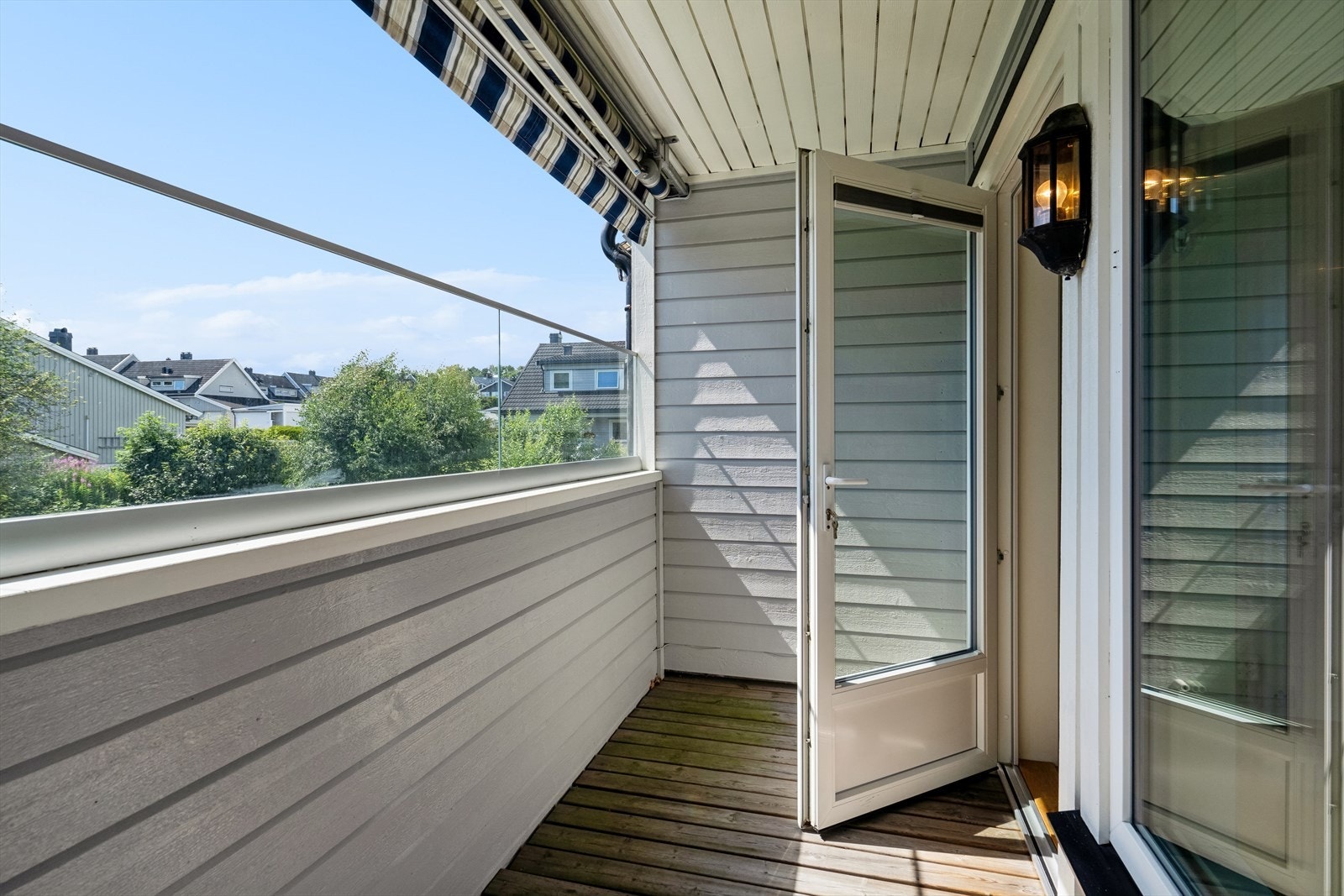 Med to balkonger kan man flytte seg etter solen. Galleribilde