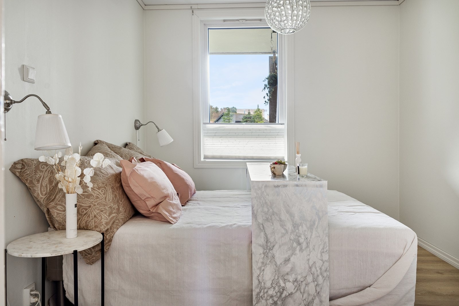 Soverom nr. 2 Galleribilde