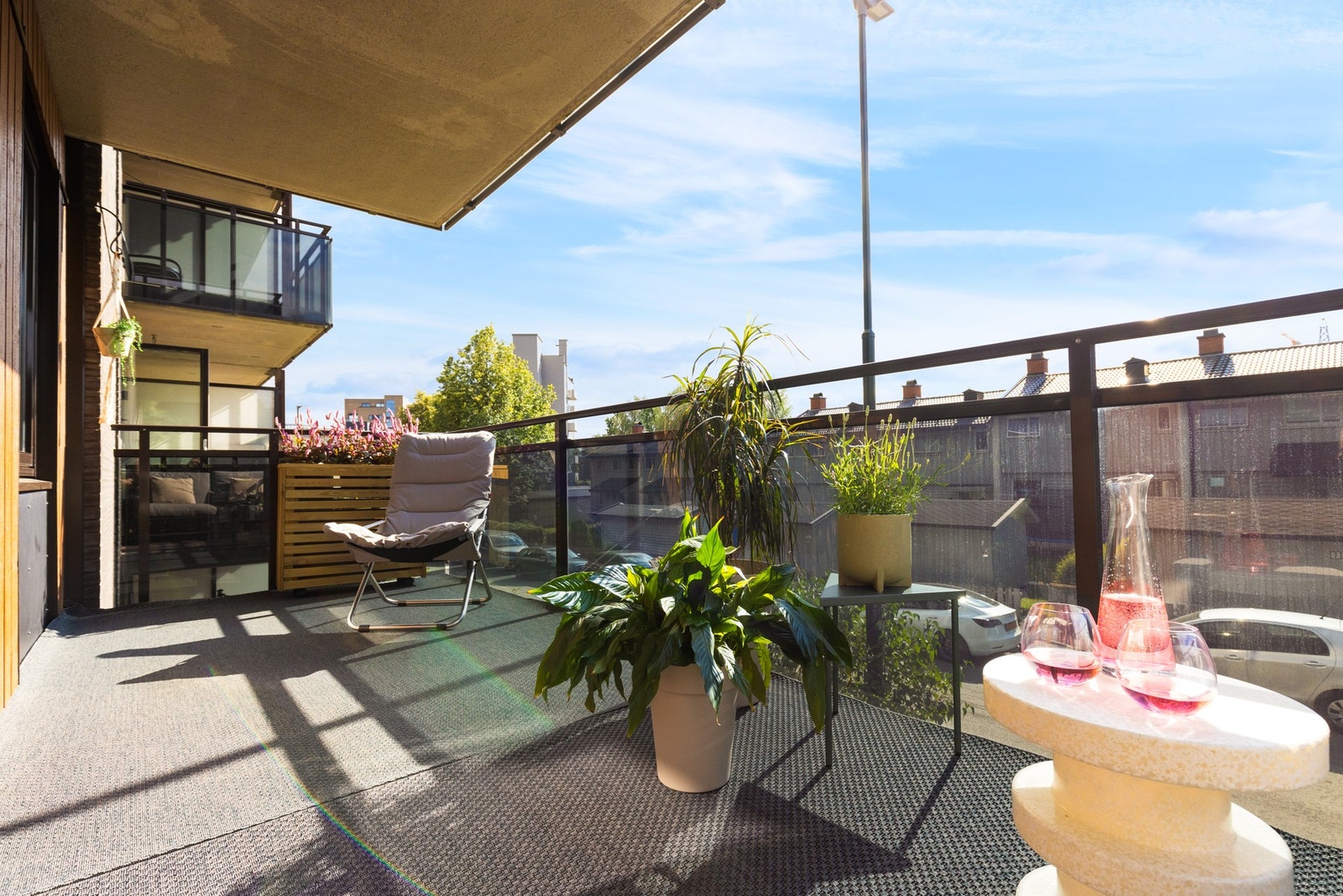 Med sol fra ca 14:00 til solnedgang vil du få muligheten for mange fine sommerdager- og kvelder her ute. Galleribilde