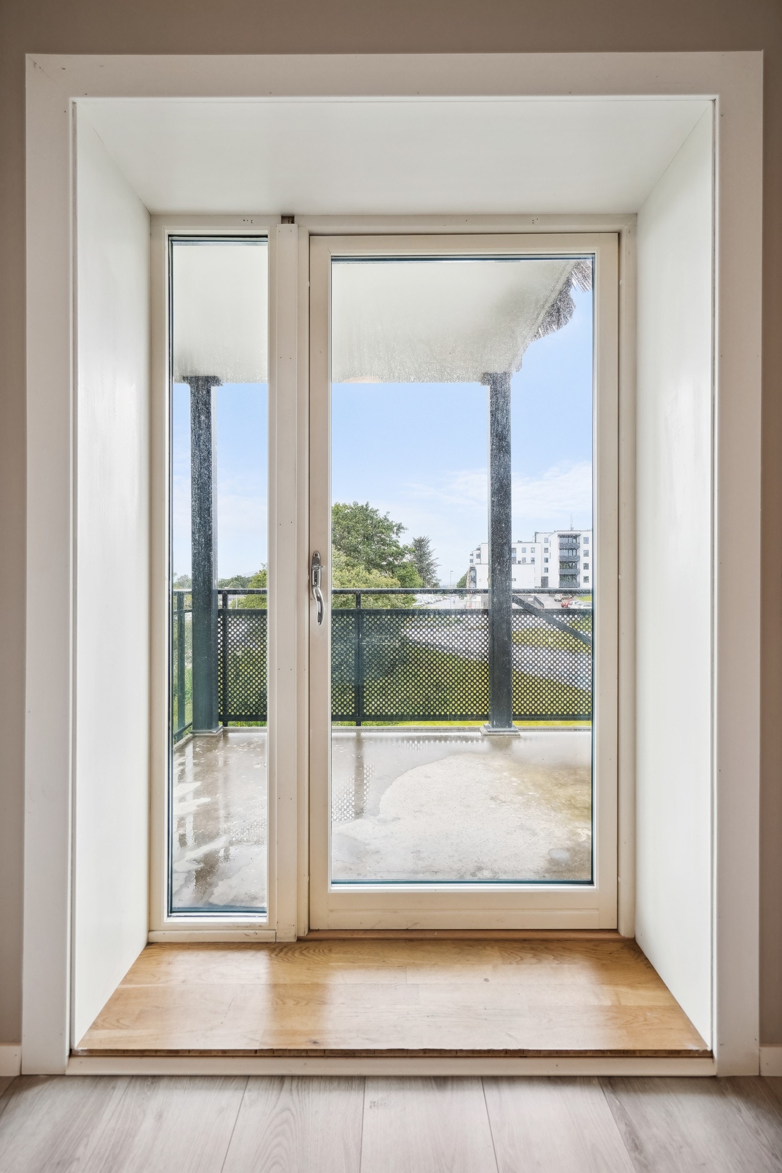 Fra kjøkkenet er det adkomst til balkongen Galleribilde