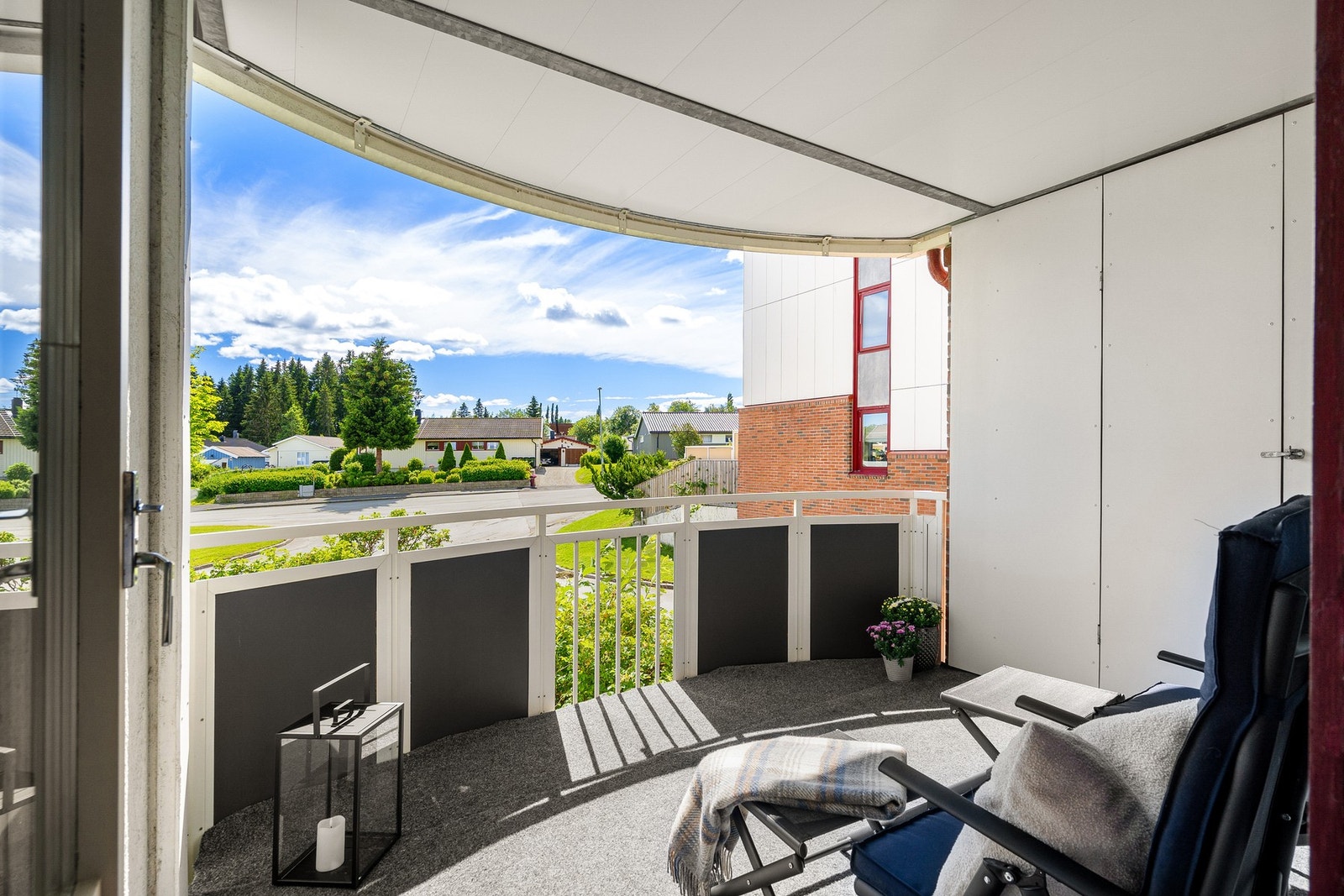God plass til ønsket utemøblement. Galleribilde