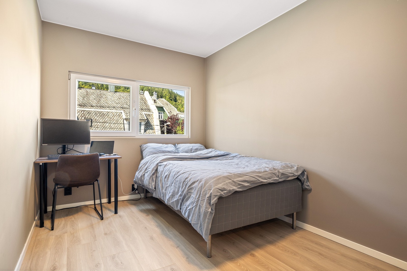 Soverom nr. 2 Galleribilde