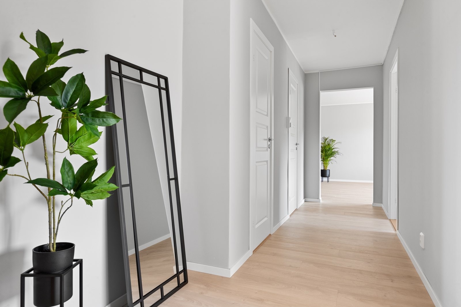 Lys og innbydende entré Galleribilde