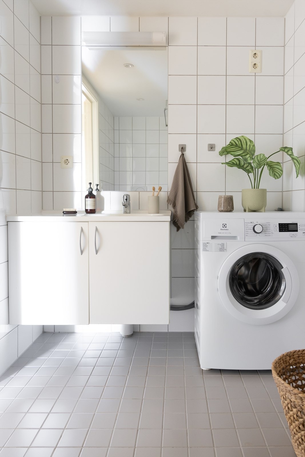 Bad/ WC, vaskemaskin medfølger Galleribilde