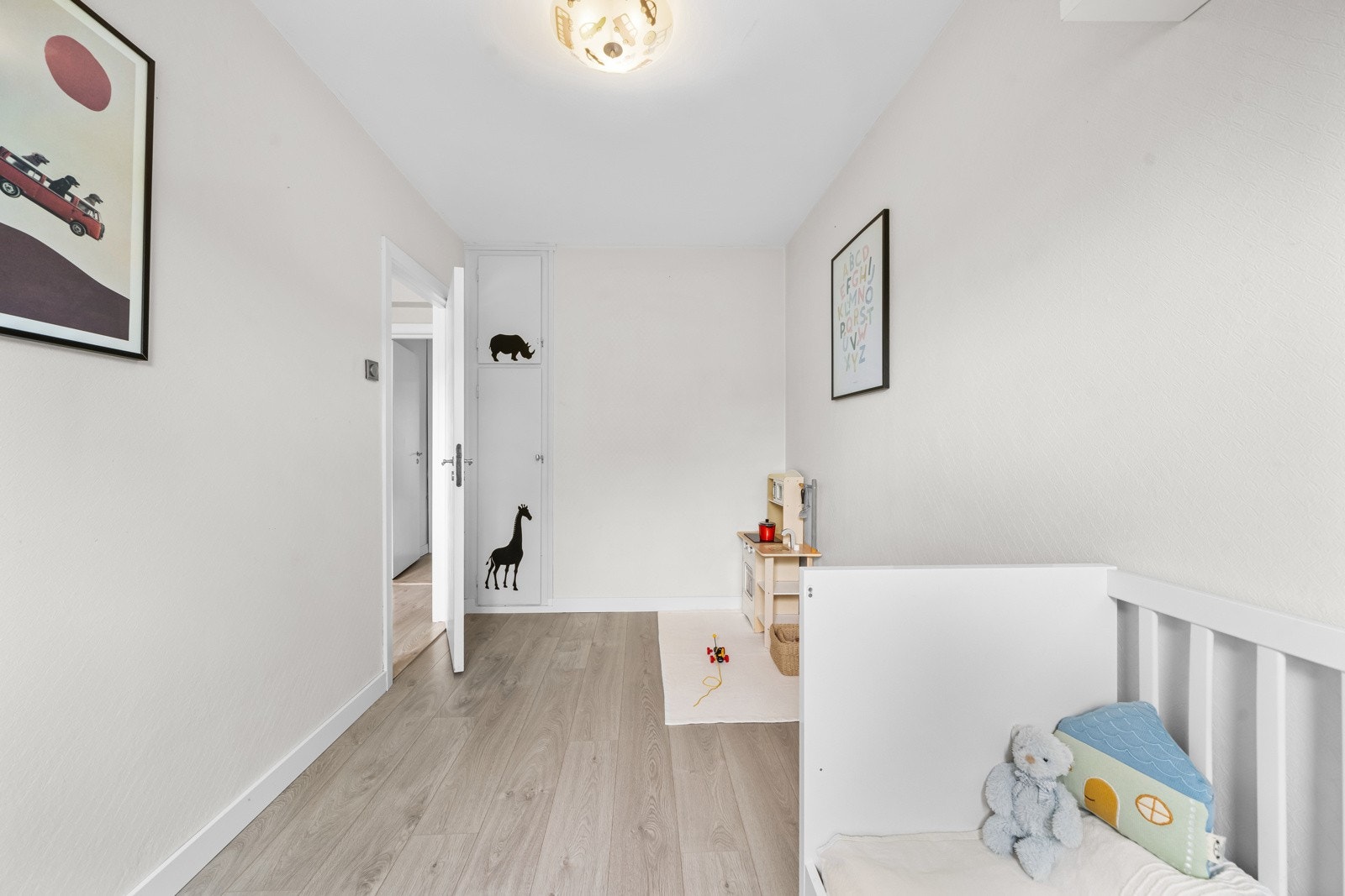 Soverommets størrelse gjør at dette egner seg godt som gjesterom, kontor eller barnerom. Galleribilde