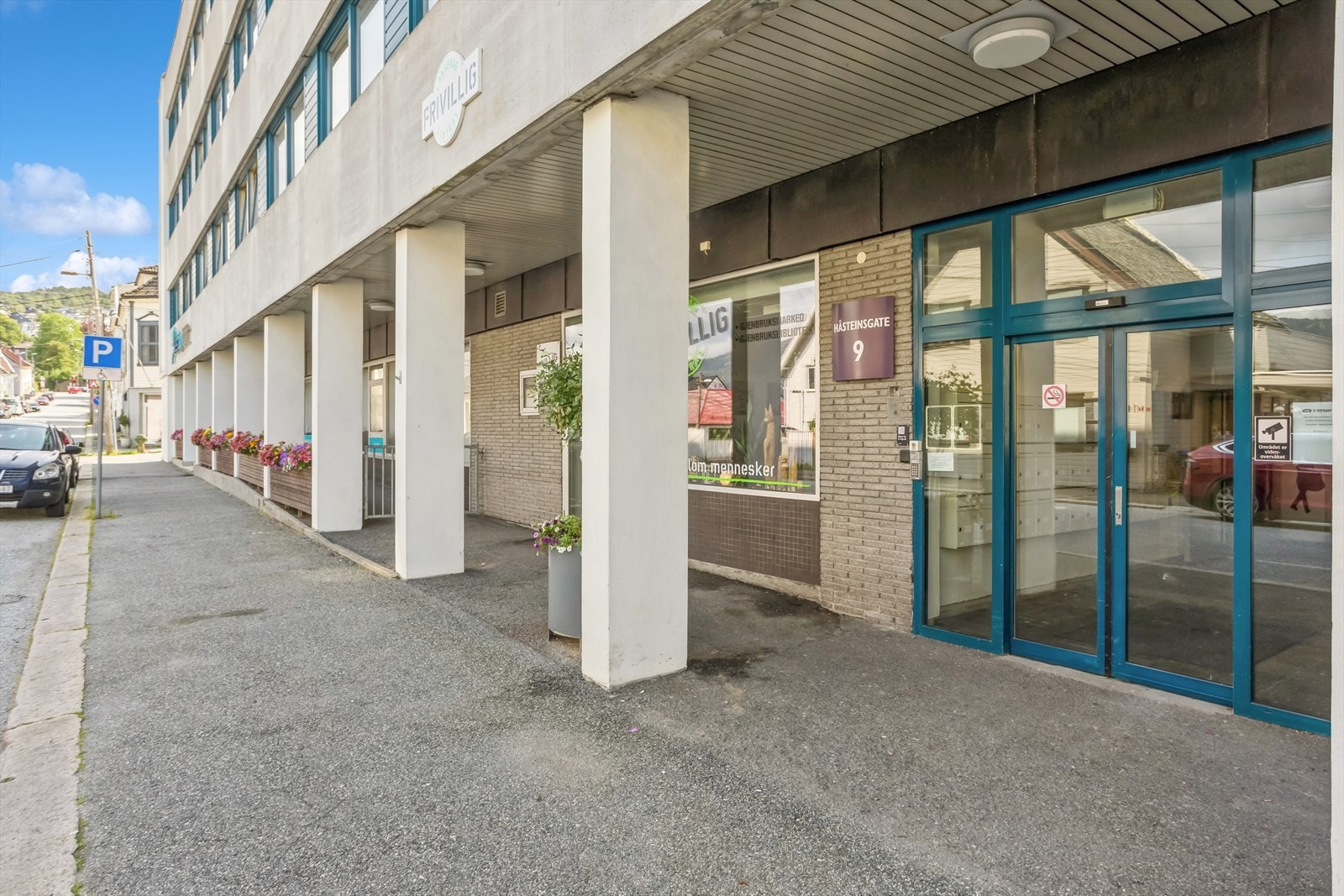 Inngangsparti til Håsteinsgate 9 Galleribilde