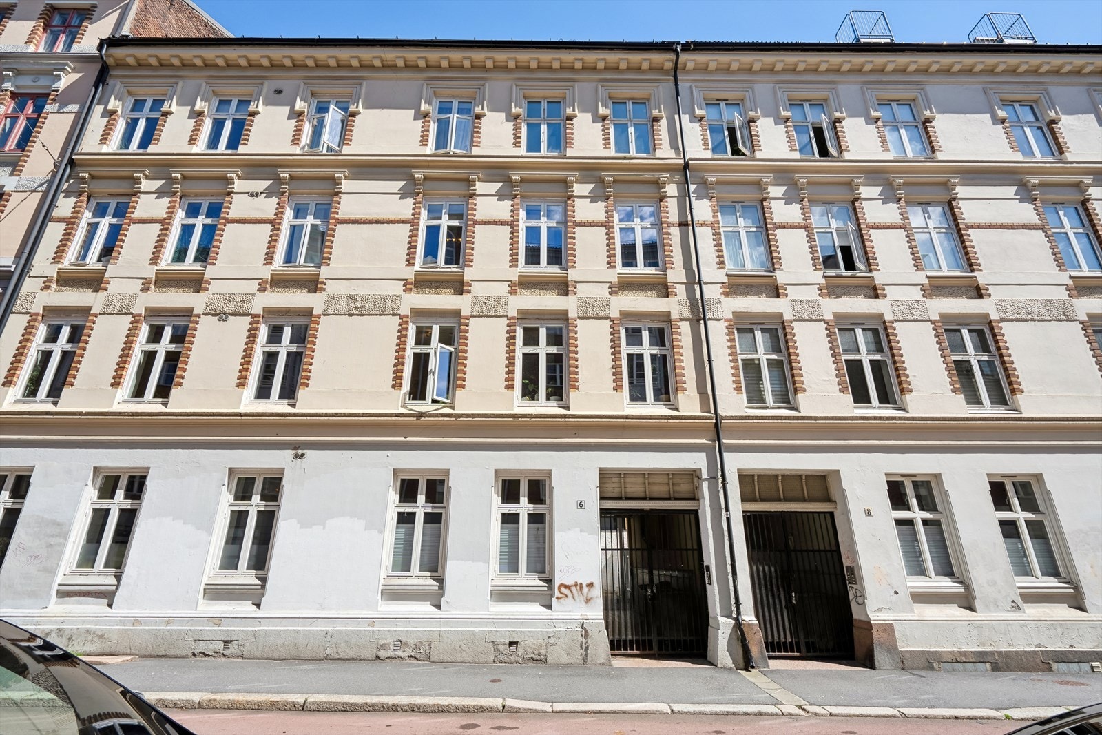 Velkommen til Jens Bjelkes gate 6 - leiligheten ligger i andre etasje. Galleribilde