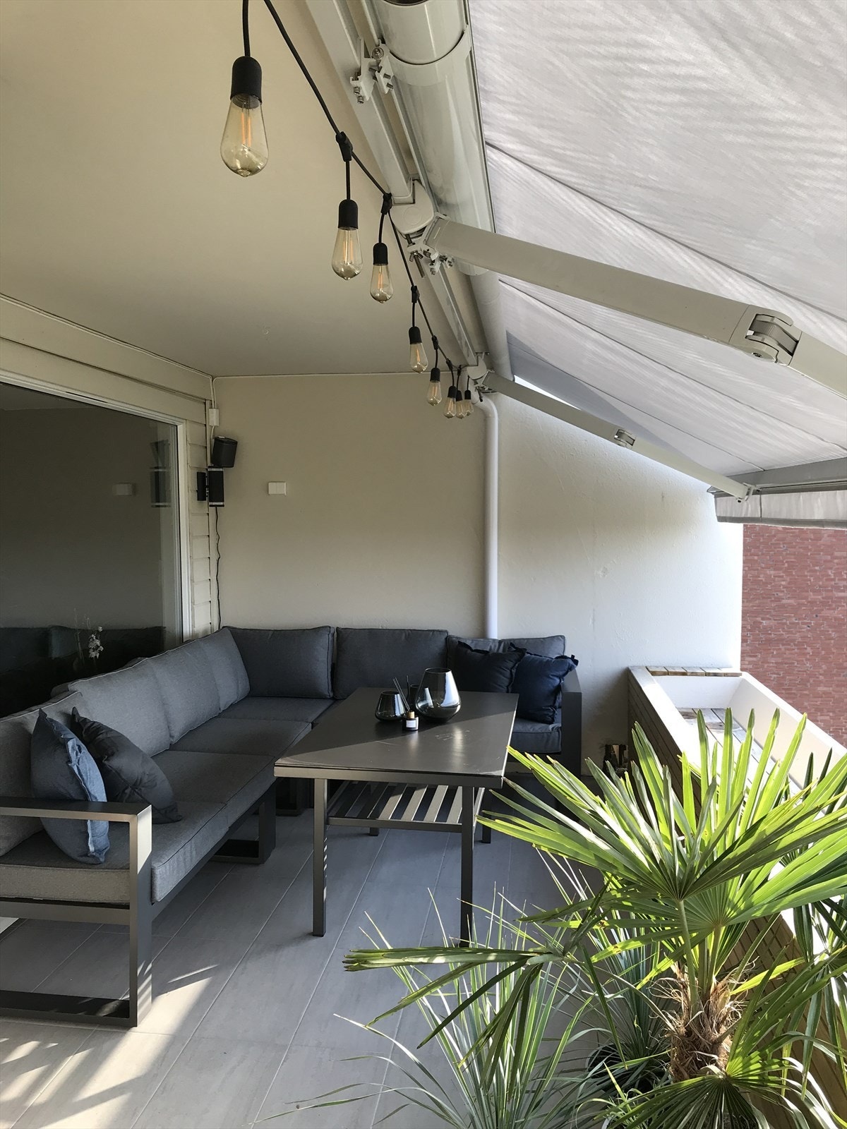 Privat bilde av balkong. Galleribilde