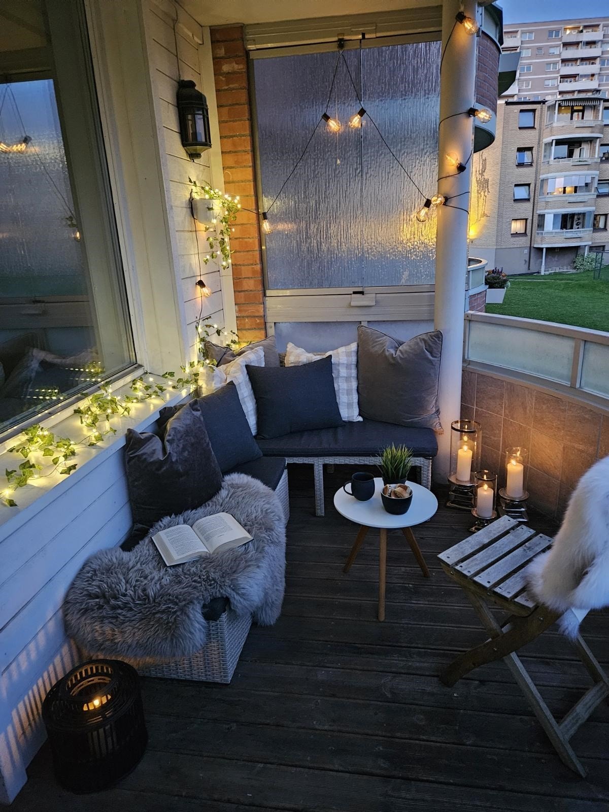 Kveldsstemning på balkongen (selgers eget bilde) Galleribilde