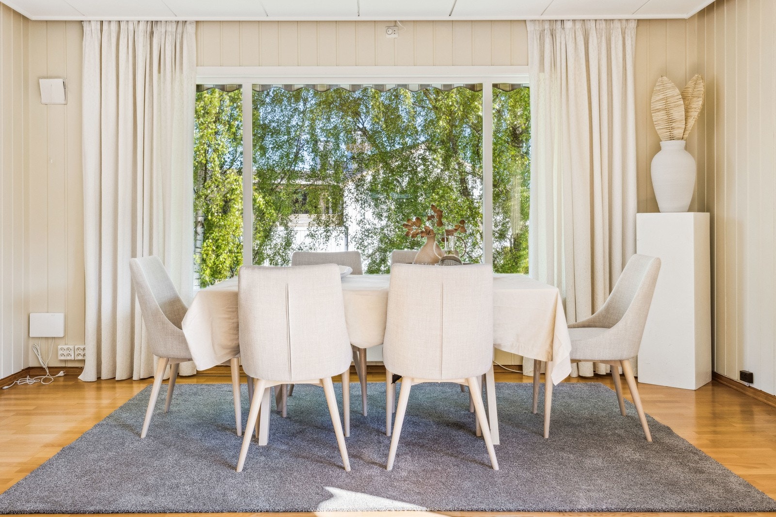 Her kan man nyte koselige middager med venner og familie. Galleribilde