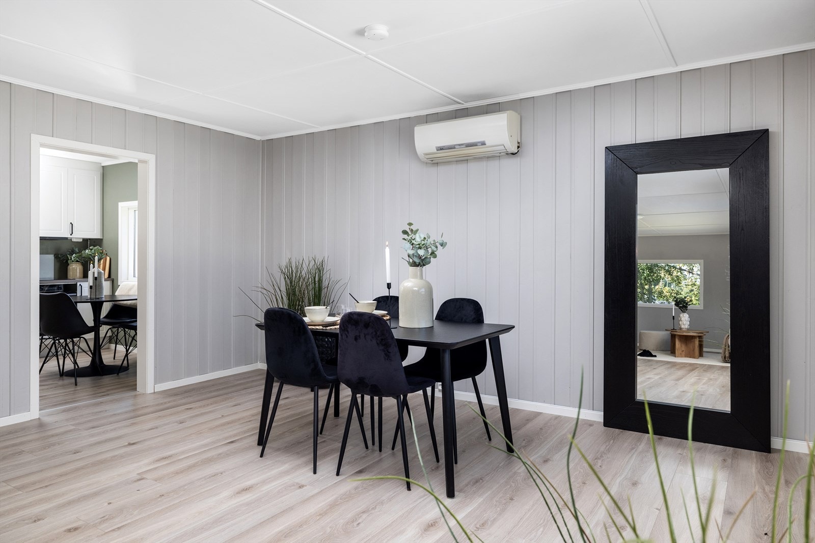 Det er også varmepumpe i stuen for energieffektiv oppvarming. Galleribilde