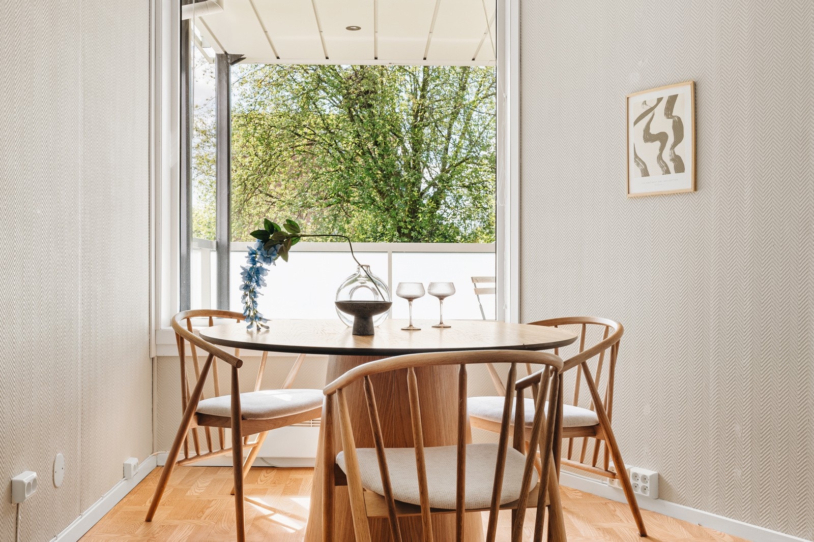 Nyt et godt måltid i lune omgivelser! Galleribilde