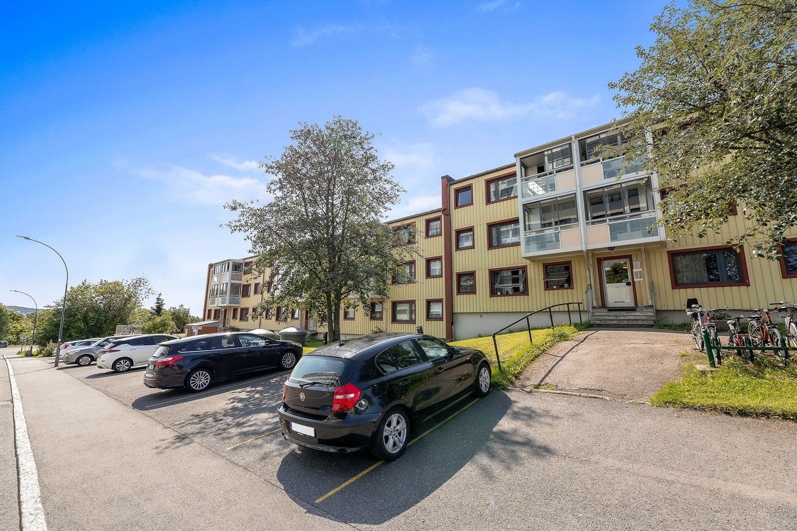 Fasade. Galleribilde