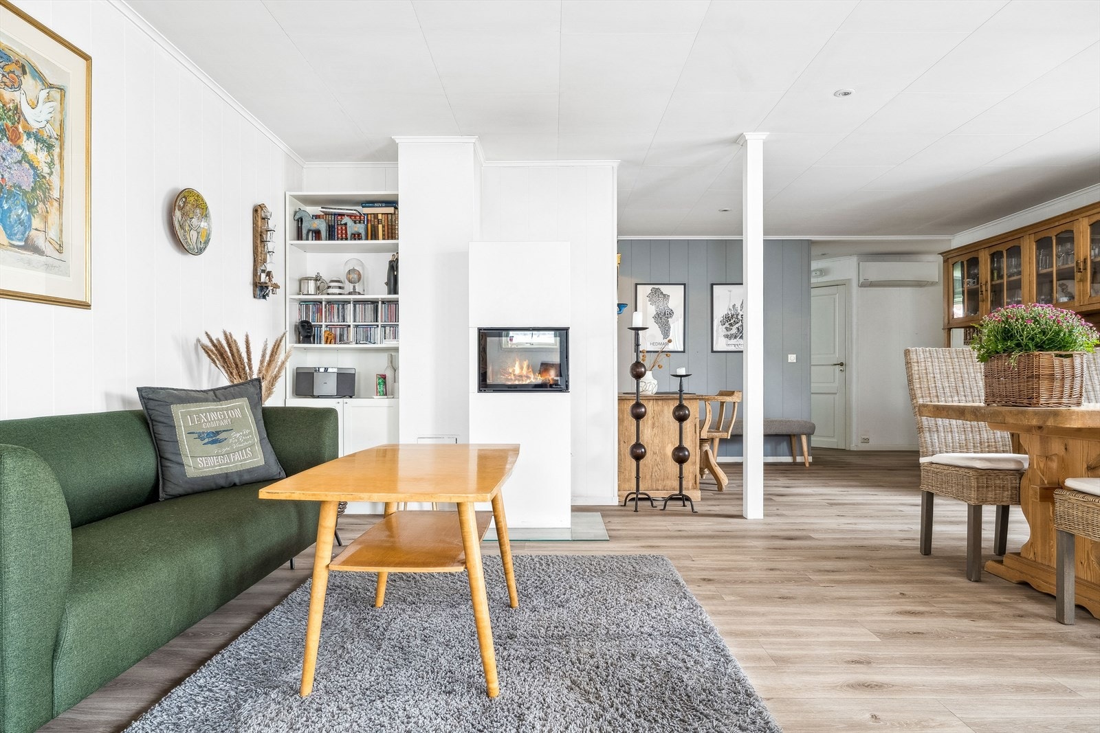 Malt alle innvendige overflater og nye laminatgulv i 2018. Galleribilde
