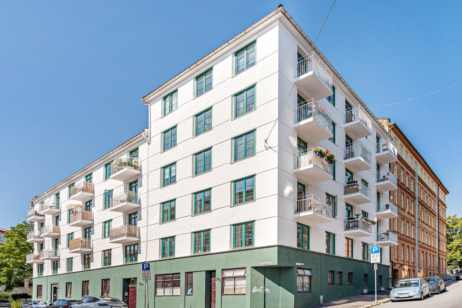 Aksjelaget gjennomførte i 2022 en oppgradering av fasadene og balkonger. Galleribilde