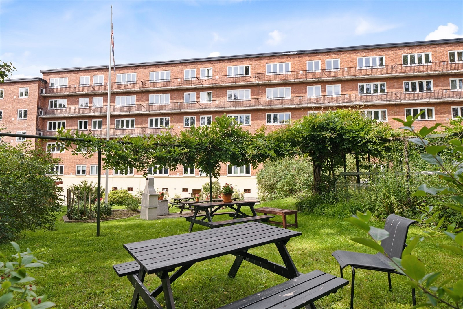 Her har man tilgang på fredfulle og pene fellesområder som man kan nyte på solrike dager. Galleribilde