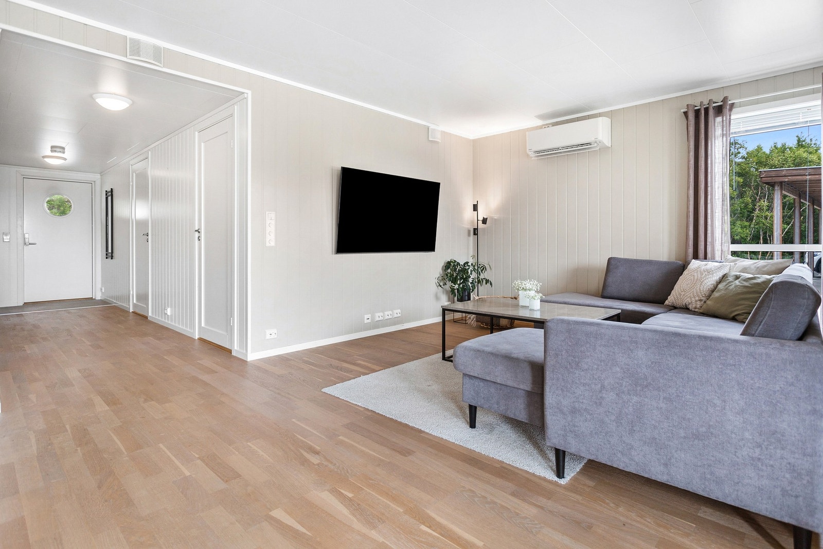 Leiligheten er malt i delikate nyanser Galleribilde