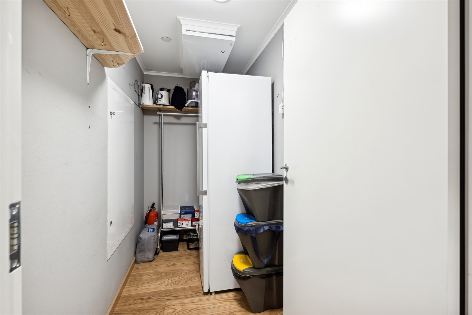 Innvendig bod/teknisk rom Galleribilde