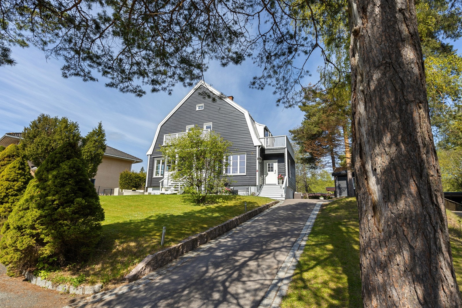 Fantastisk eiendom med suveren beliggenhet Galleribilde