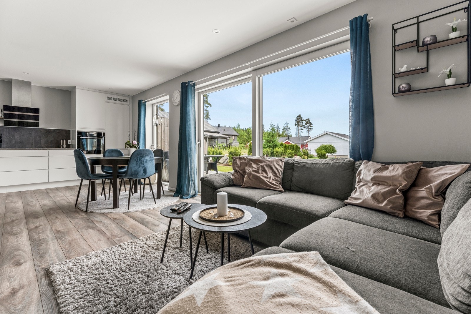 Lys og lekker stue Galleribilde