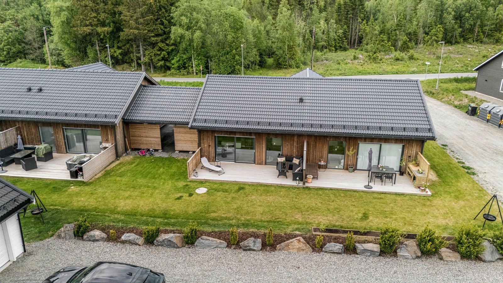 Pent opparbeidet uteareal Galleribilde