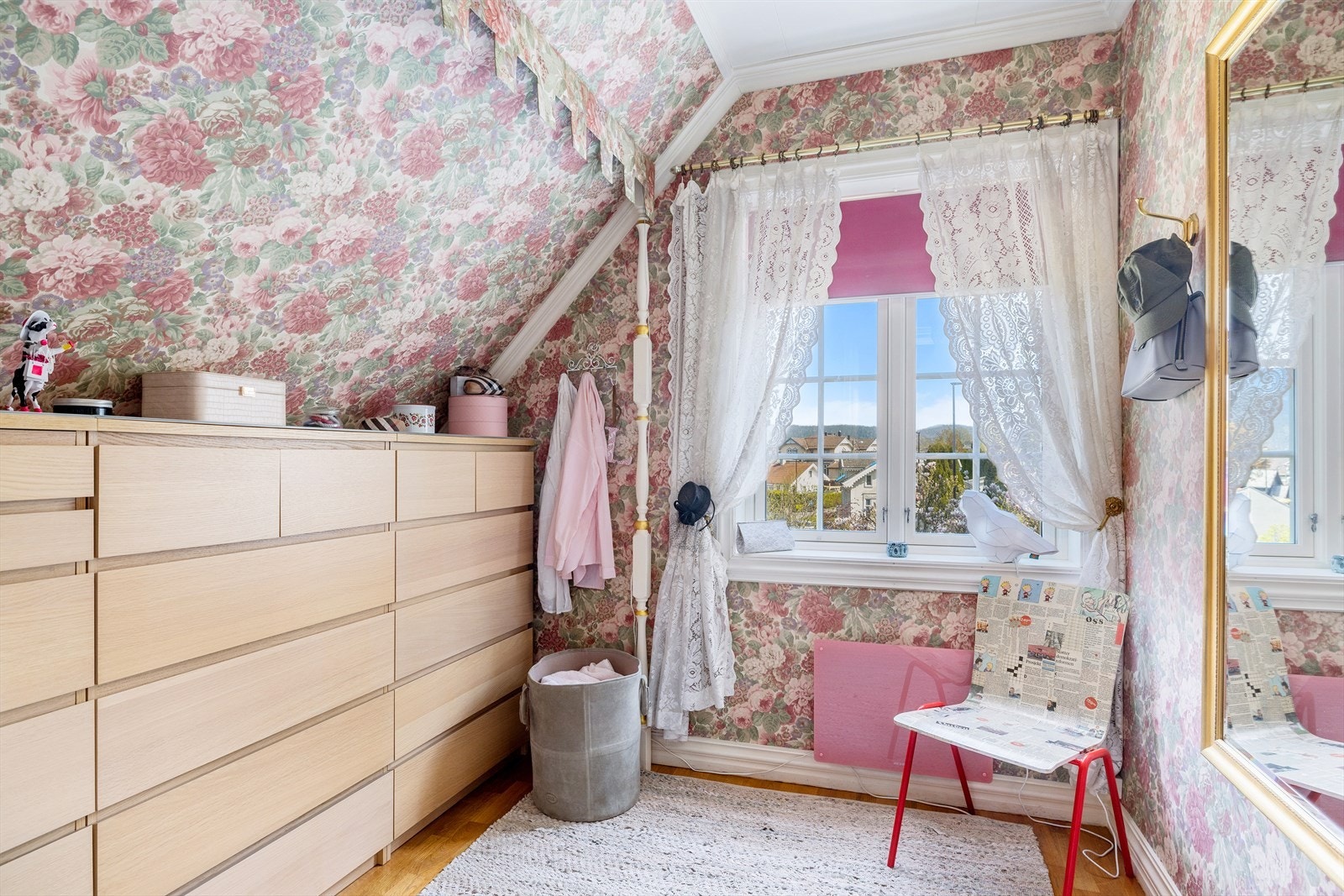 Omkledningsrom i 2. etasje Galleribilde