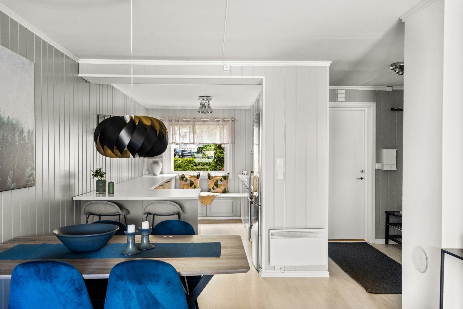 Det er mulighet for å sette inn vedovn i stuen. Galleribilde