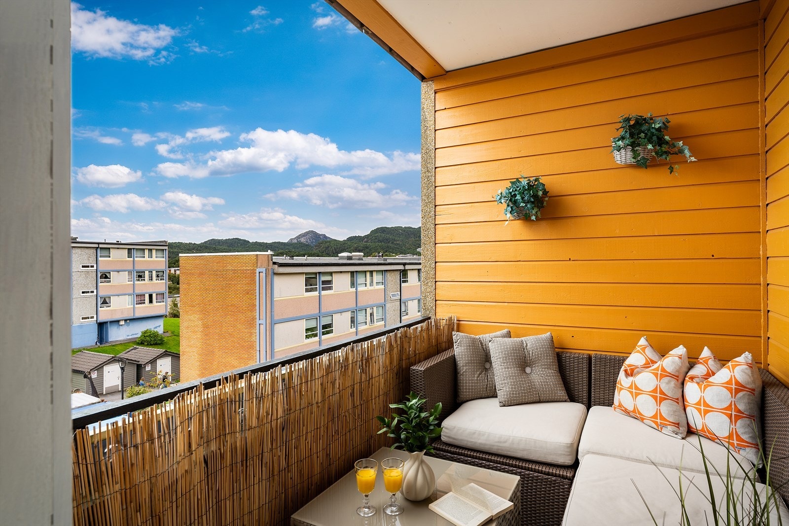 - En ettertraktet 3-roms i populært borettslag med vestvendt balkong - Galleribilde