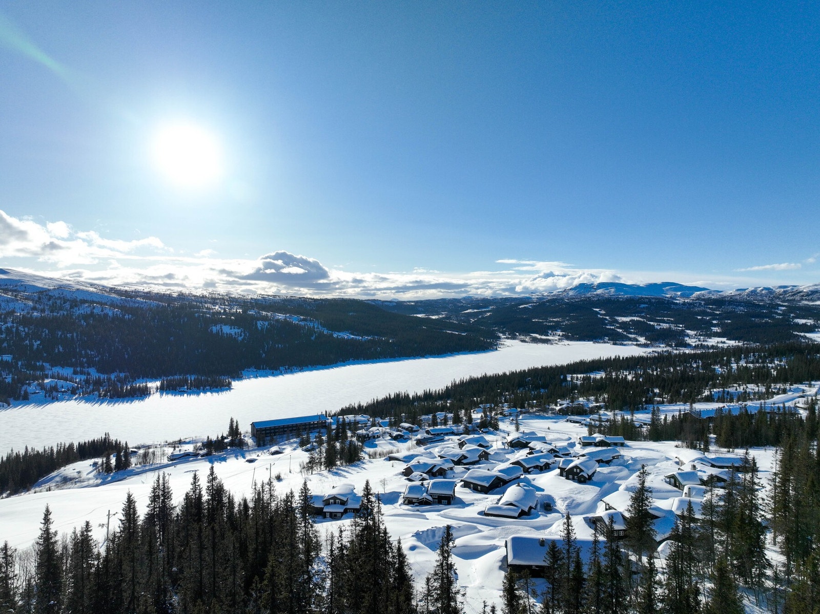 Spåtind er et snørikt område som er kjent for sine skiløyper. Galleribilde
