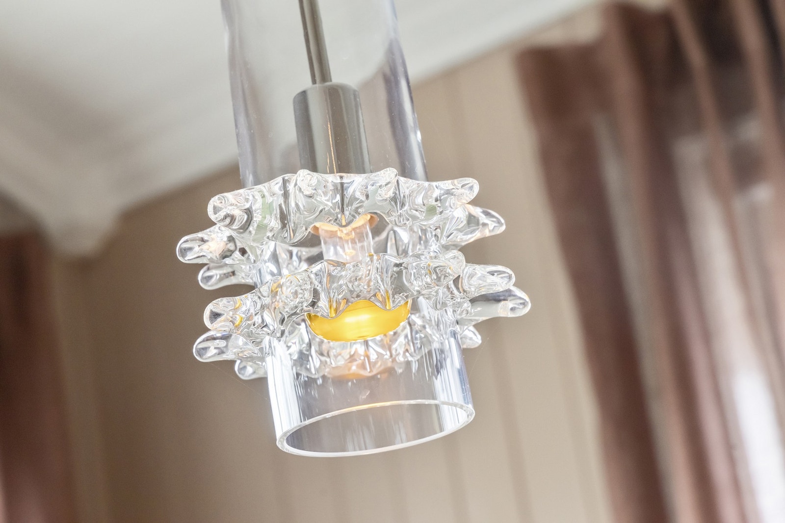 Kvalitetslys over spisebord. Galleribilde