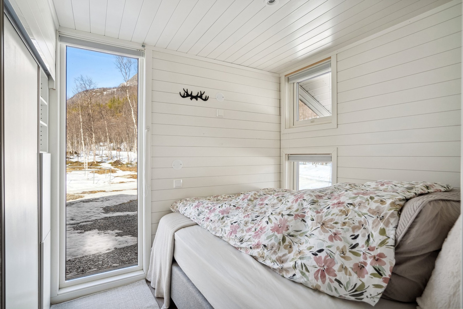 Med vindu til gulvet Galleribilde