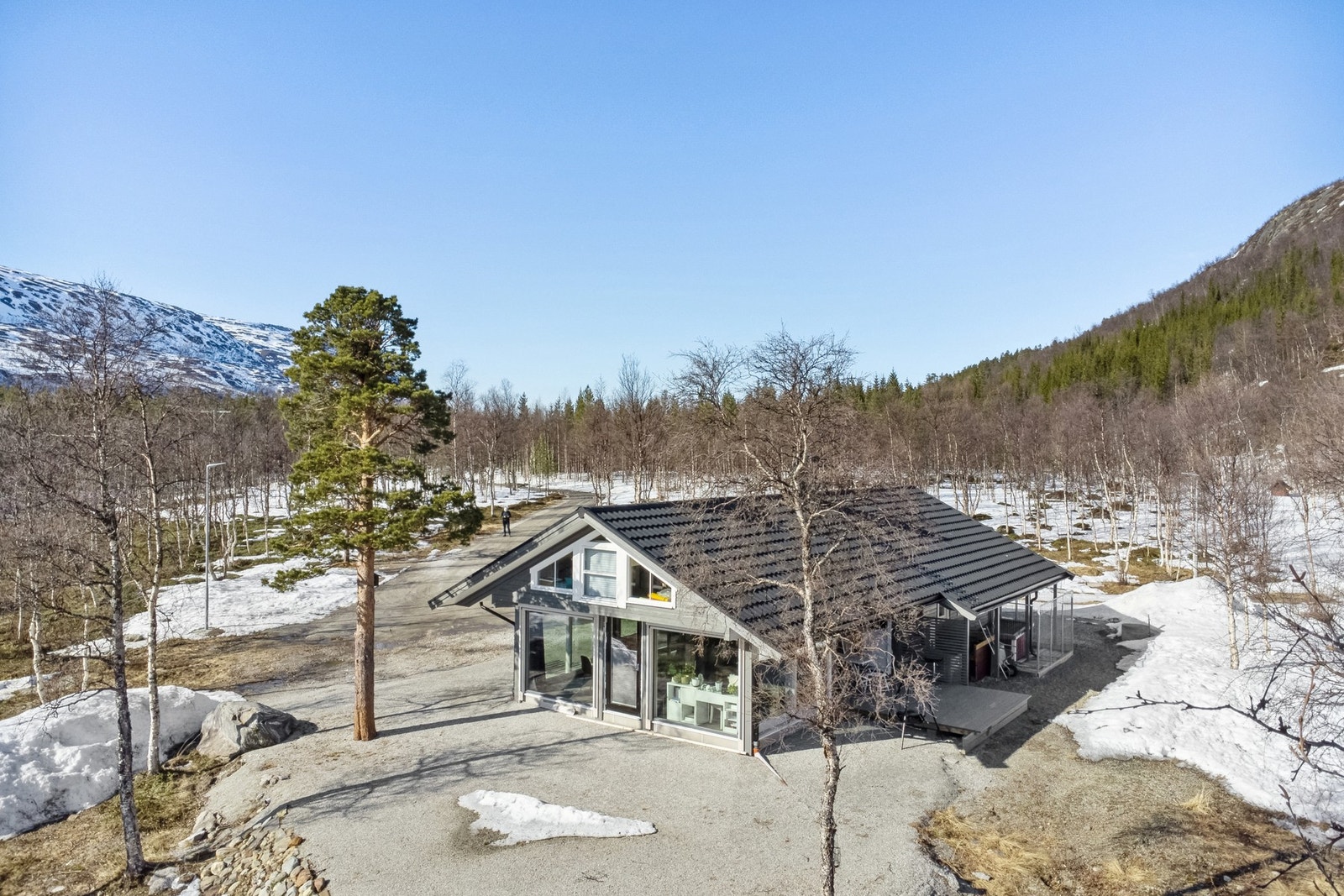 Hytta ligger fint til Galleribilde