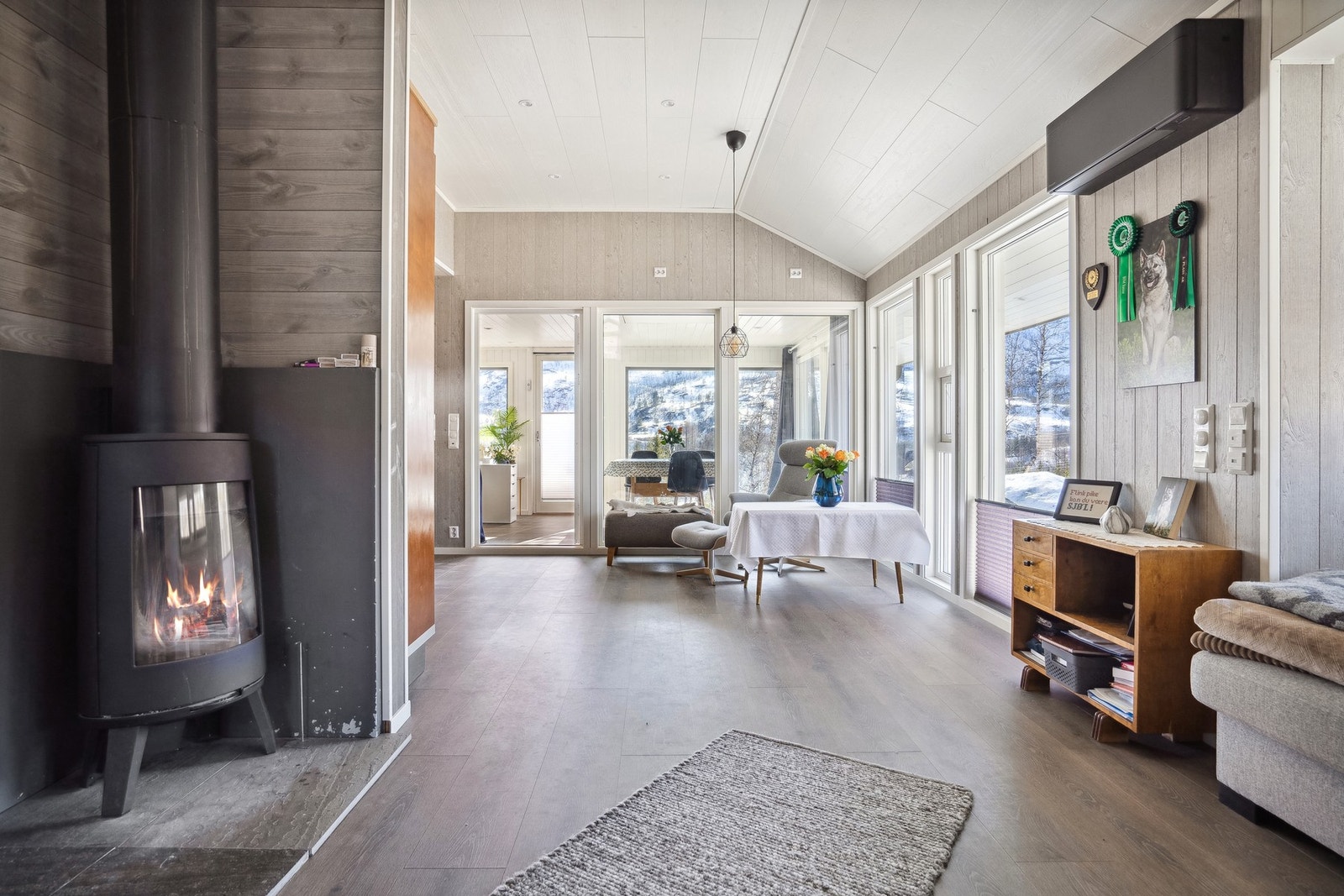 Vedfyring Galleribilde