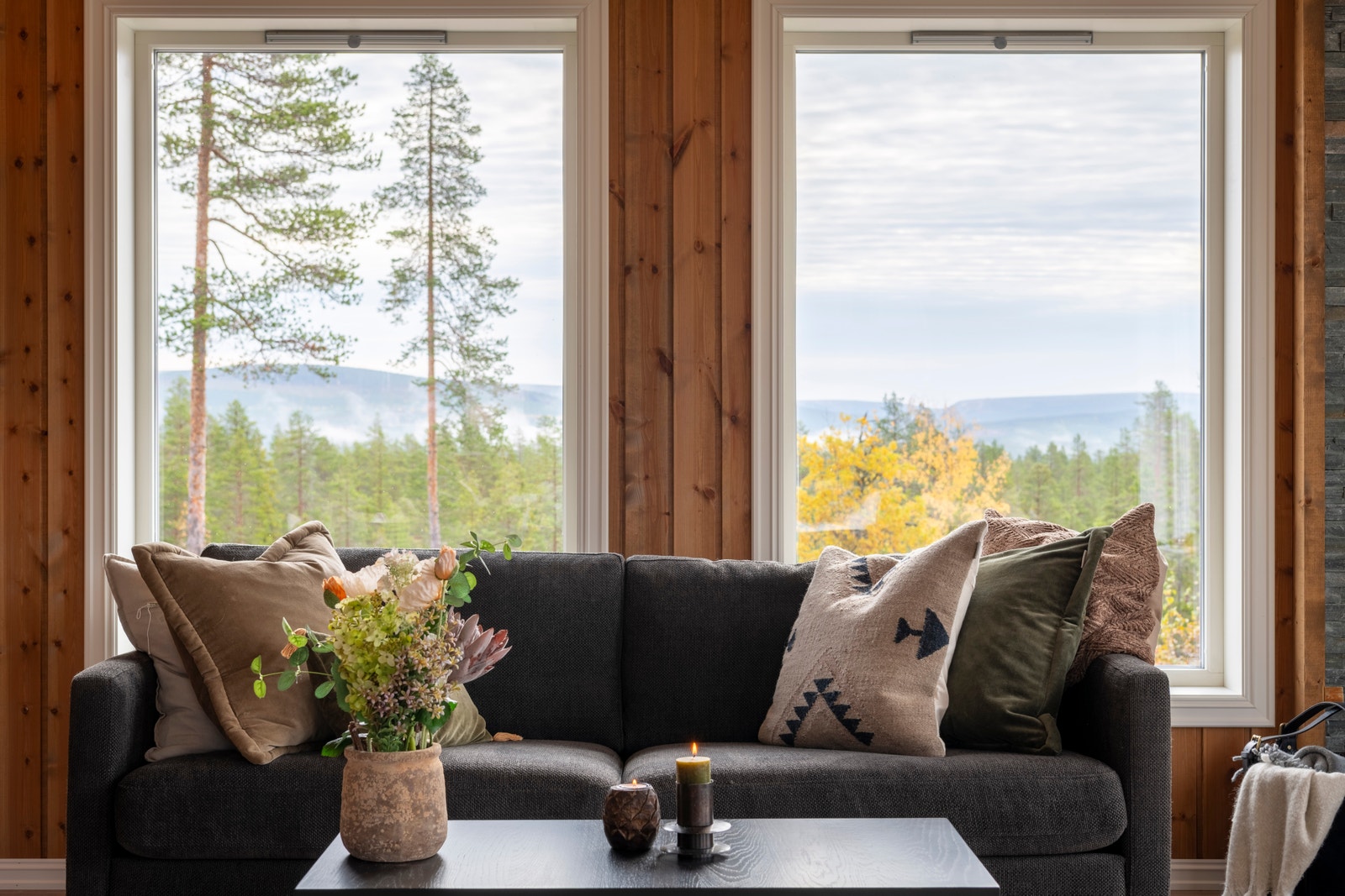 Herlig utsikt fra stua. Bilder fra nabohytta. Galleribilde