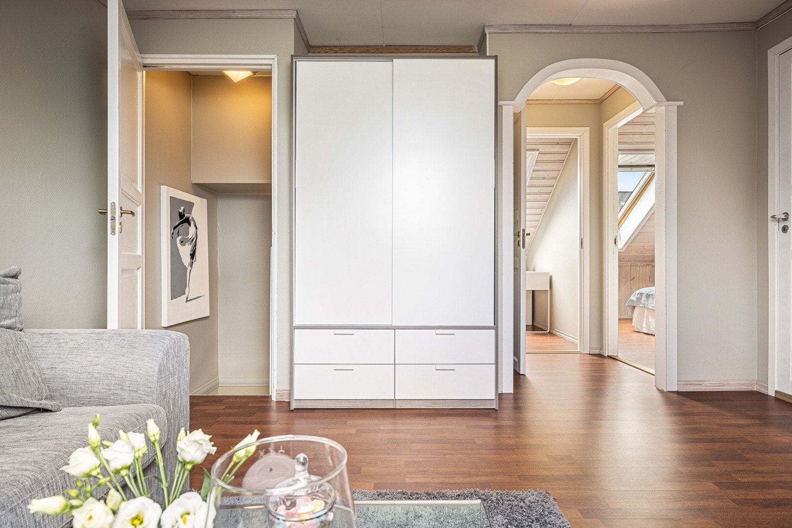 Velkommen opp til den hyggelige loftstuen. Galleribilde