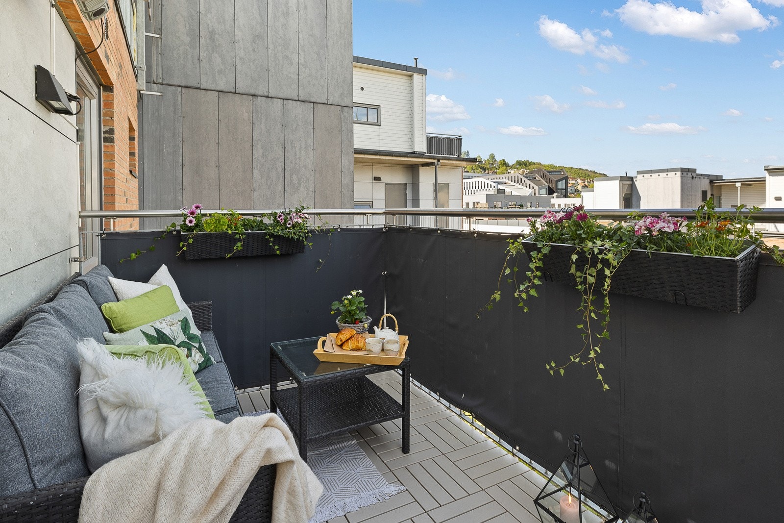 - Velkommen til Turbinveien 13! Leiligheten ligger høyt og luftig i 7.etasje - Galleribilde