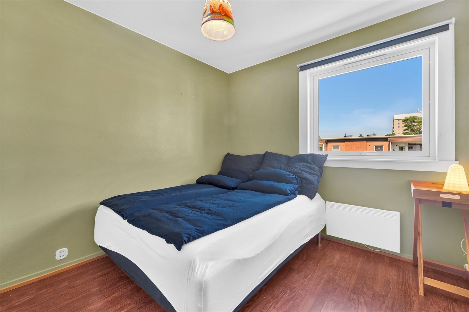 Soverom II med plass for seng og nattbord. Galleribilde