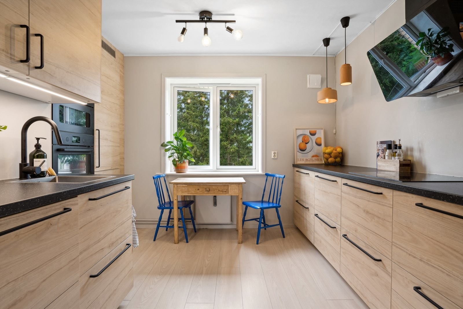 Lekkert kjøkken fra 2020 Galleribilde