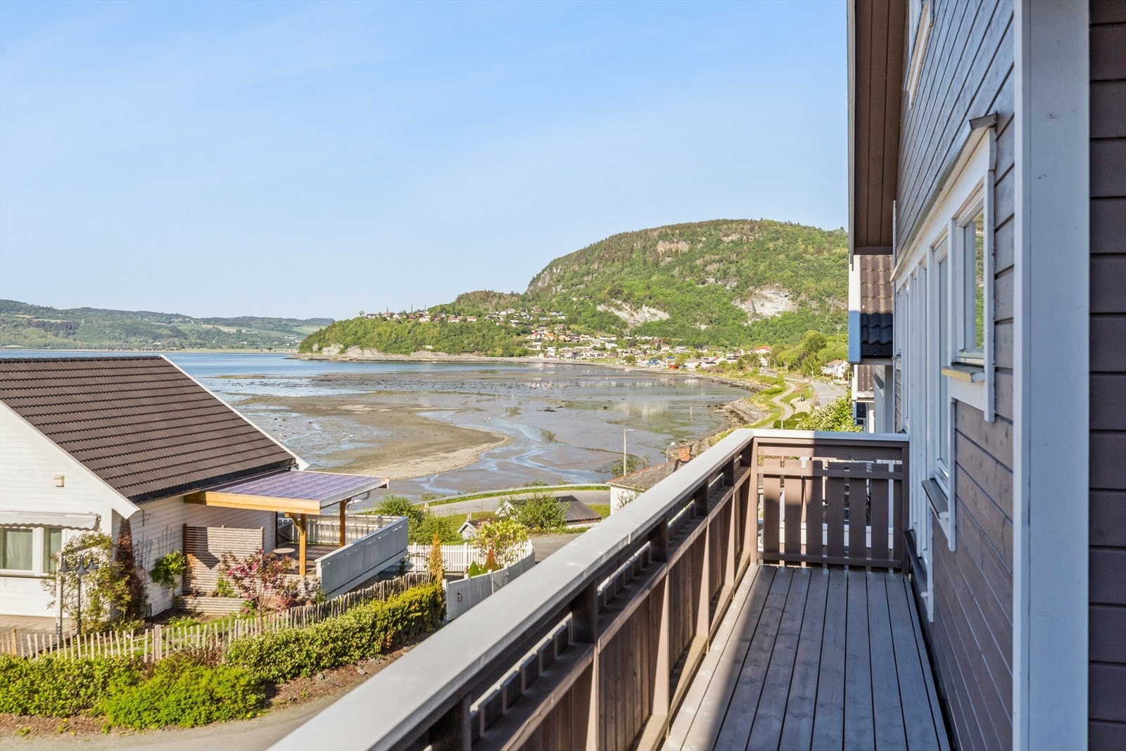 Den flotte beliggenheten gir en herlig, naturskjønn utsikt. Galleribilde