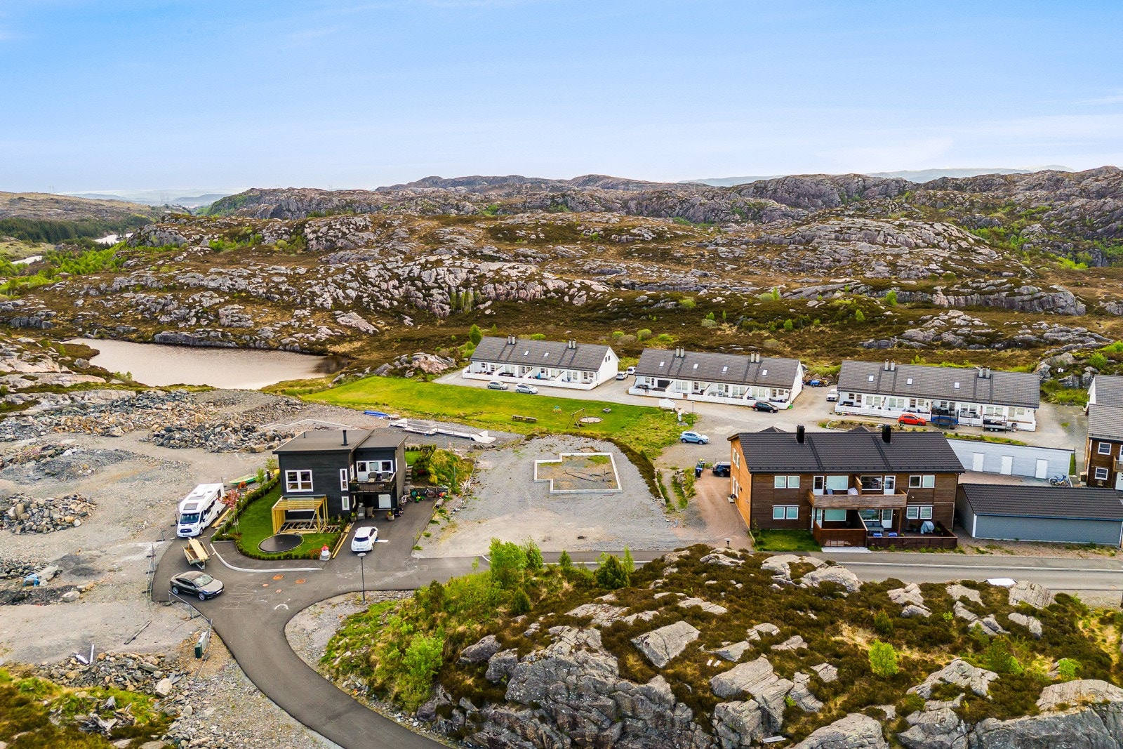 -Skålvikmarka 89 gir deg en enestående mulighet til å skape et hjem i et attraktivt og familievennlig område - Galleribilde