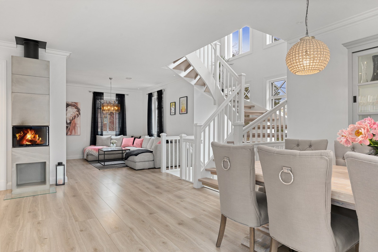 Stue med peis Galleribilde