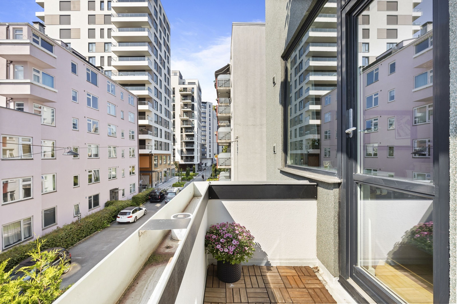 Balkongen vender mot Maries Gate Galleribilde