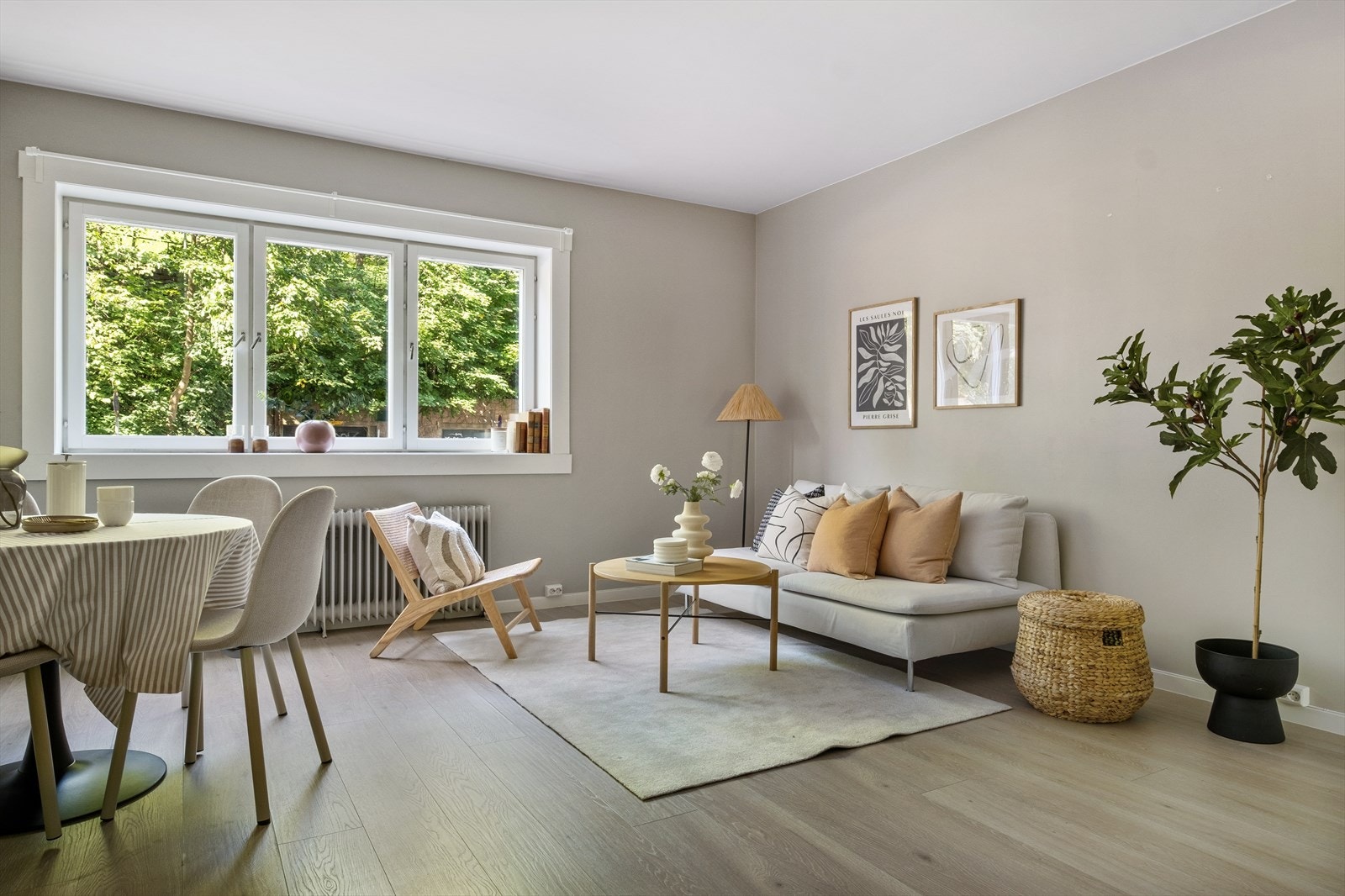 Velkommen til en arealeffektiv 1-roms leilighet med sentral og attraktiv beliggenhet like ved Vulkan, mellom St. Hanshaugen og Grünerløkka. Husk visningspåmelding! Galleribilde