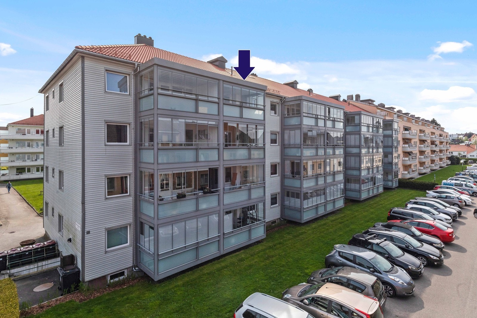 Sørmegleren ved Kristian Lossius har gleden av å ønske deg velkommen til Frydenlundsveien 20 C! Galleribilde