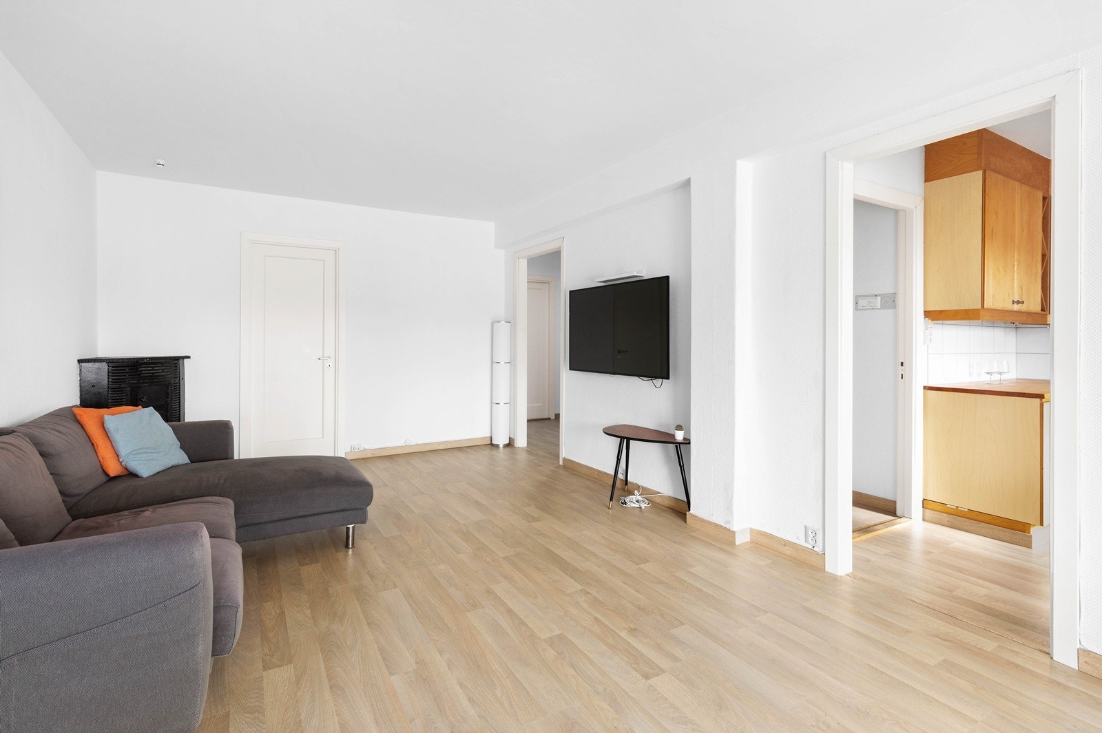 God plass til både sofagruppe og spisebord i stue. Galleribilde