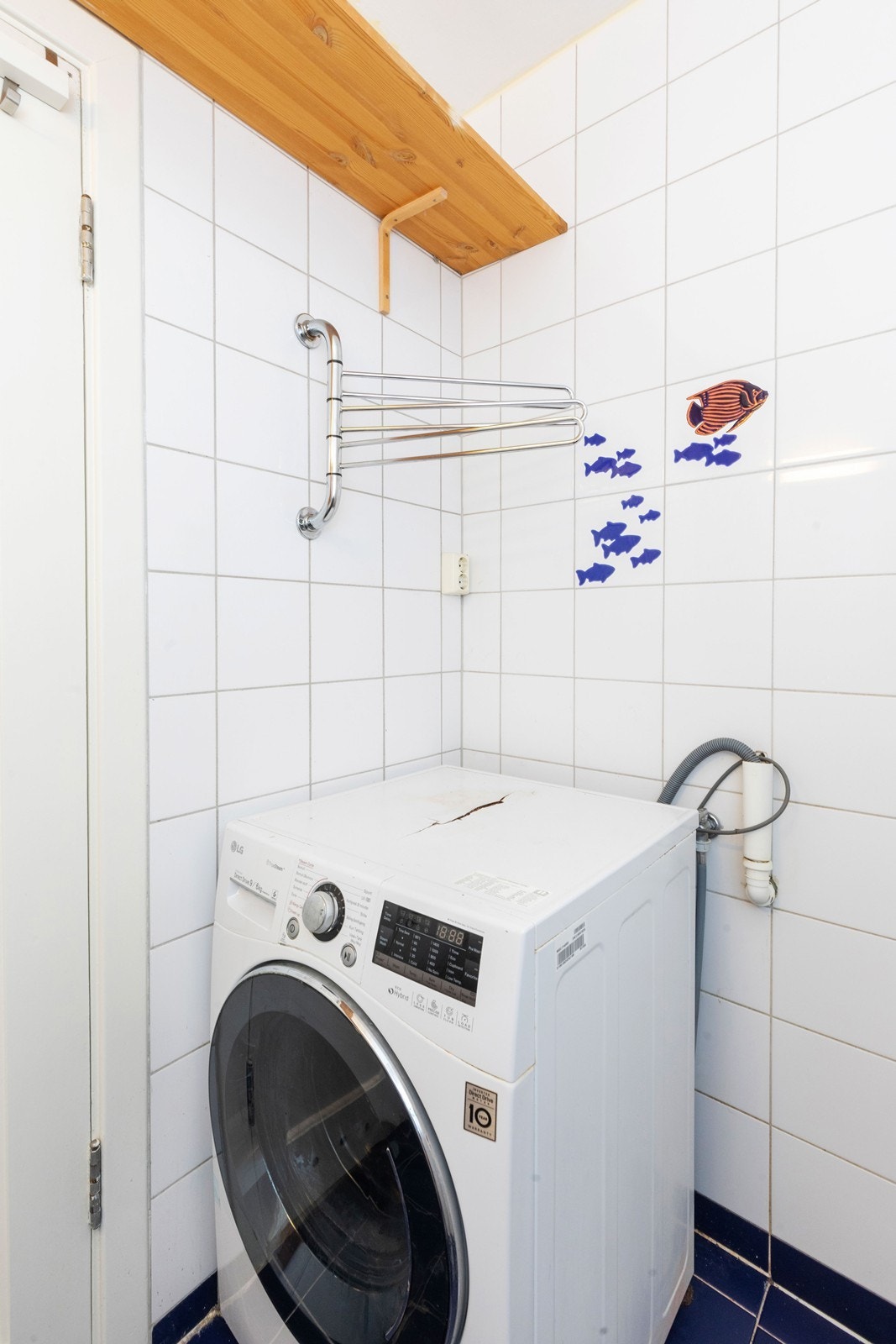 Opplegg til vaskemaskin på bad. Galleribilde
