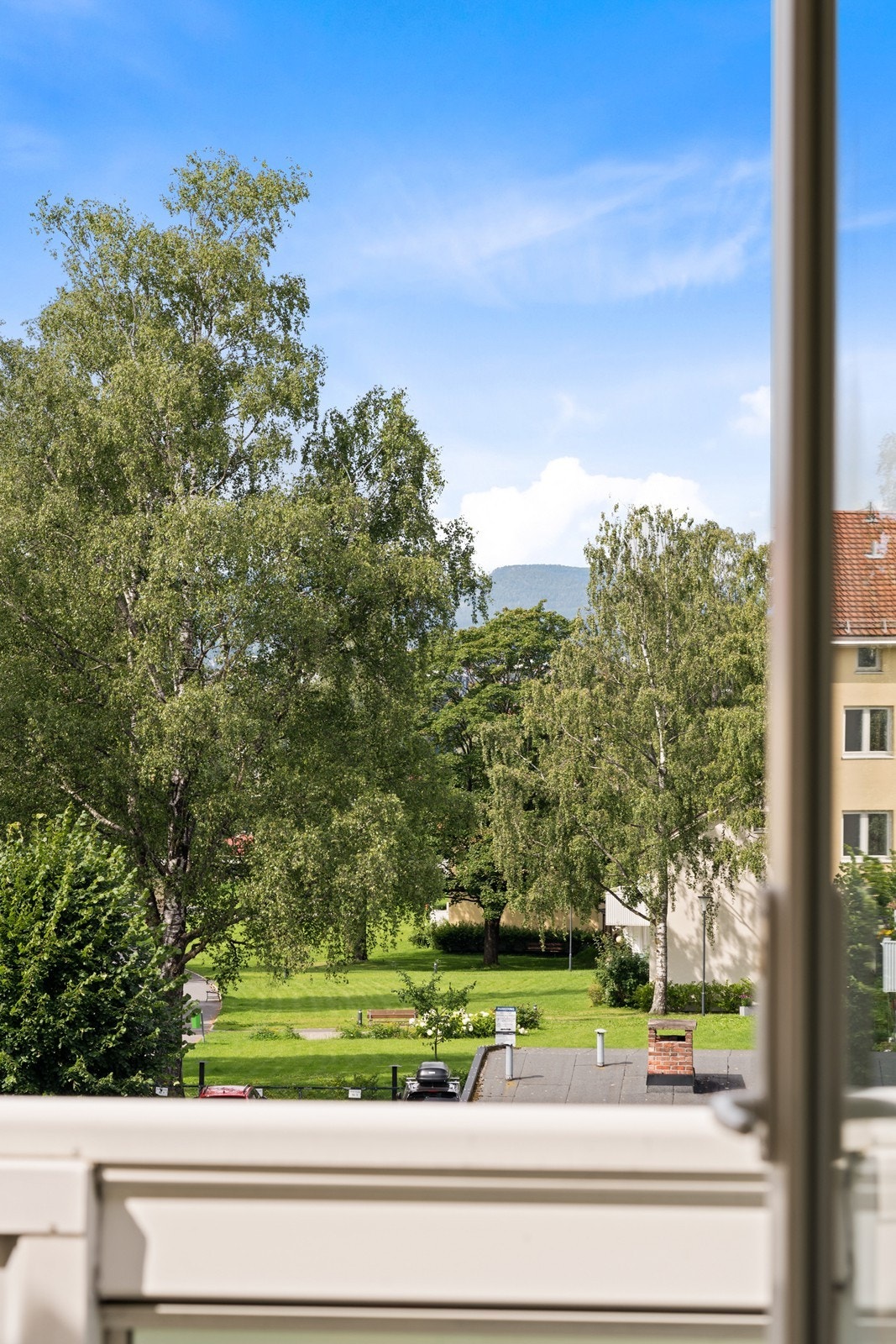 Fra stuen har du direkte adkomst til den flotte balkongen. Galleribilde